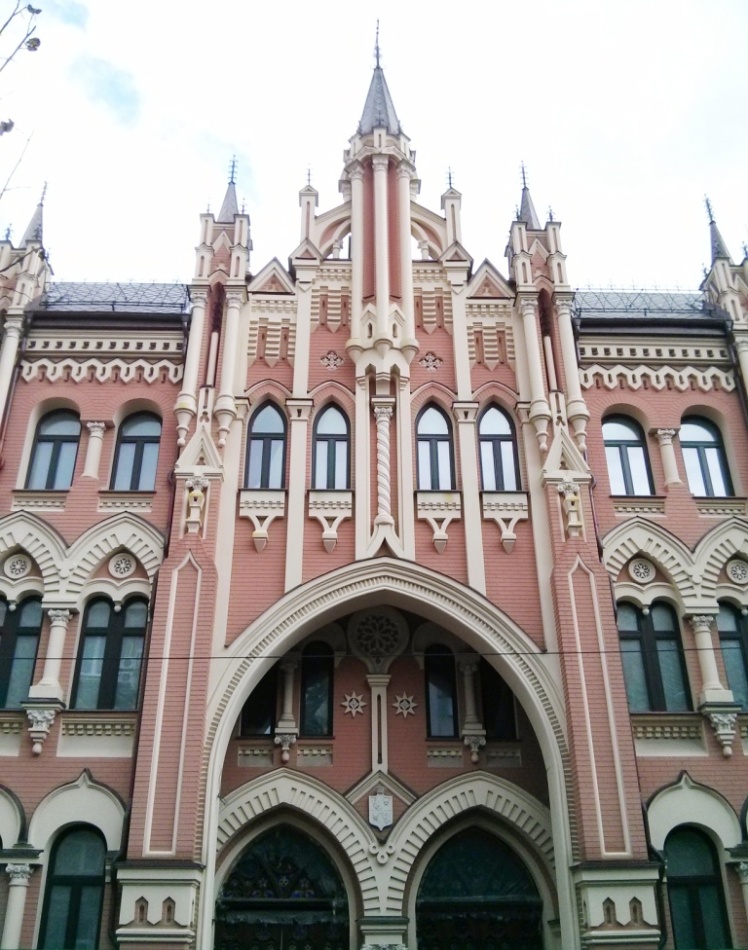 г. Киев, ул. Шелковичная, 19 (2013 г.)